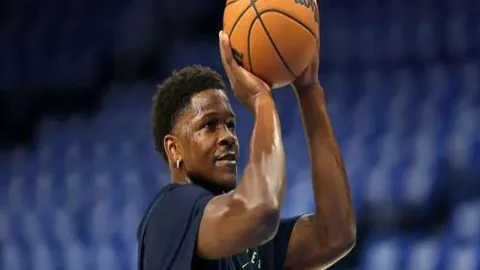 美国机器人巅峰对决：精彩击倒瞬间展播，28幕高潮，96热度热议